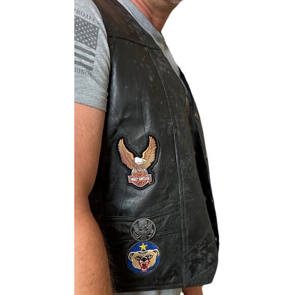 Men's Black Leather Motorcycle Biker Vest with LIVE to Ride Patch Size 46-48 - Picture 10 of 14